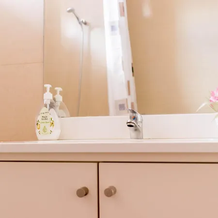 Rooms, View Of * Lisboa